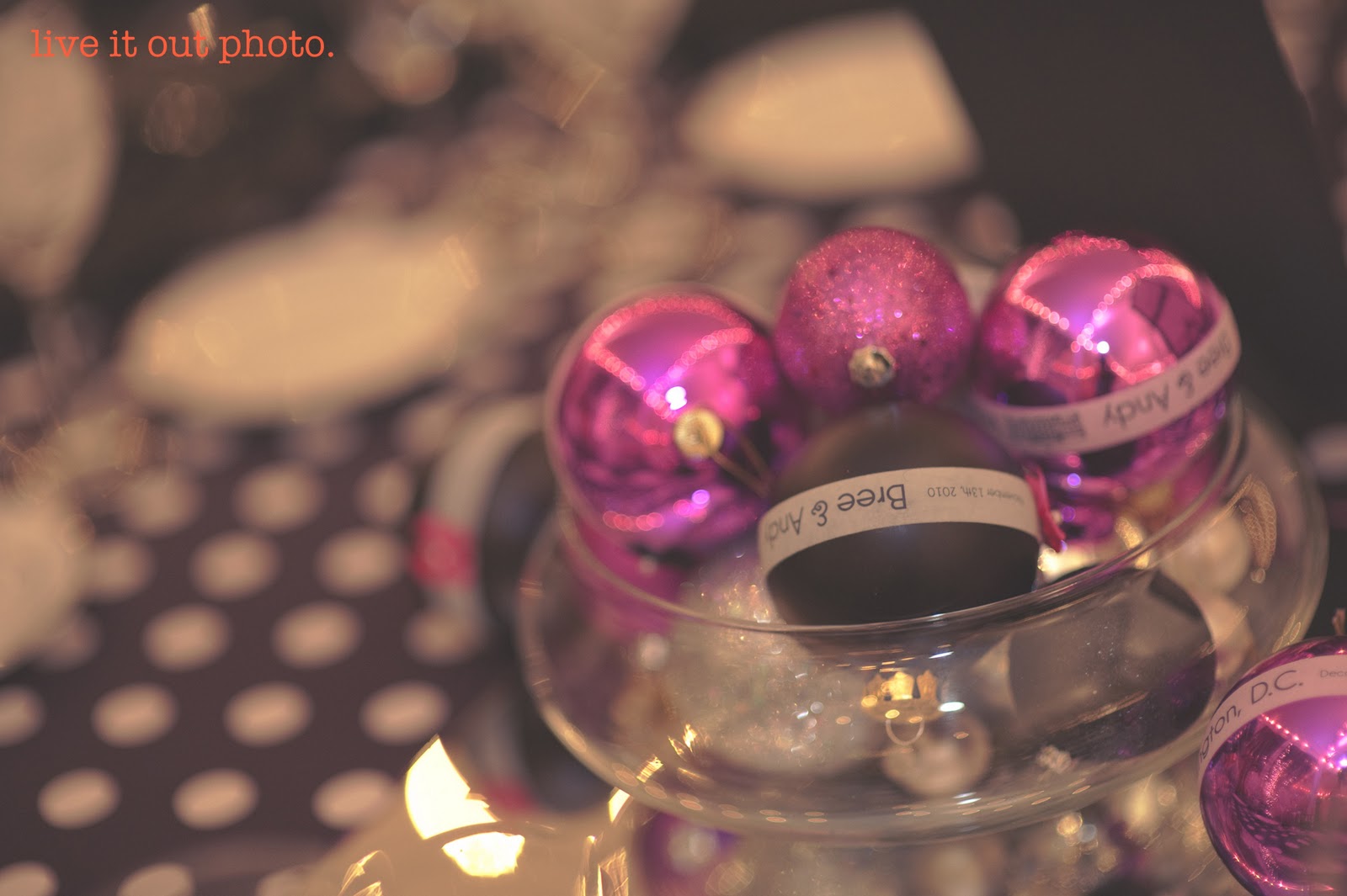 DIY Tutorial: How To Make Your Own DIY Christmas Ornament Wedding Favors | Capitol Romance ~ Practical & Local DC Area Weddings